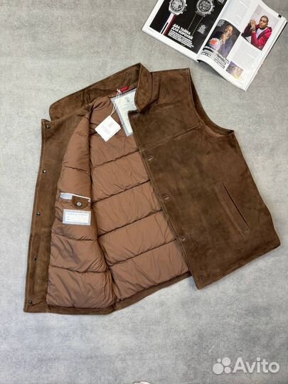 Жилет Brunello Cucinelli из натуральной замши