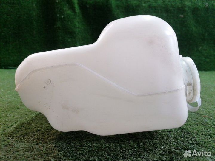 Бачок стеклоомывателя Toyota Cami J102E K3-VE 2004