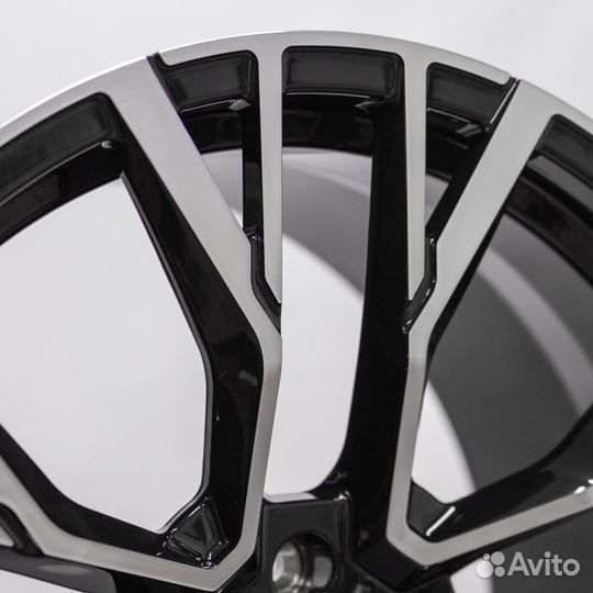 Новые кованые диски R21 809m Style BMW X7 G07