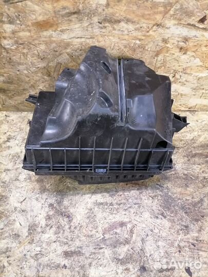 Корпус воздушного фильтра Volvo XC90 B5254T2 2.5T