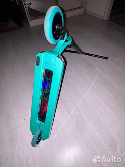 Трюковой самокат blunt prodigy X