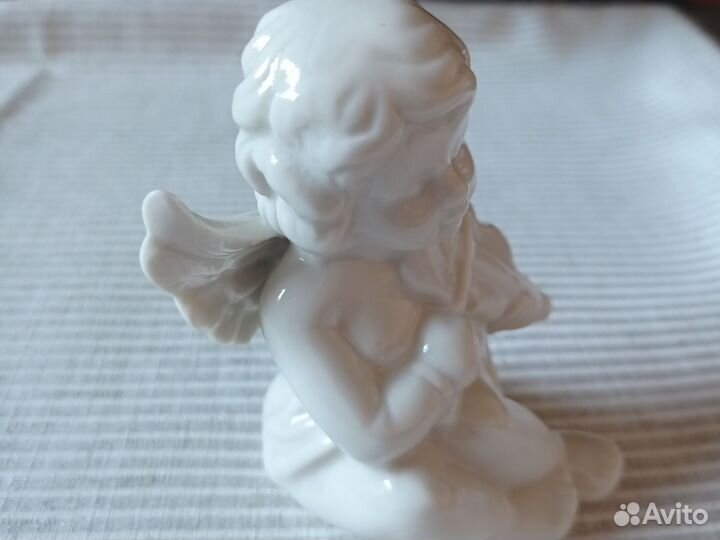 Фигурка статуэтка ангел