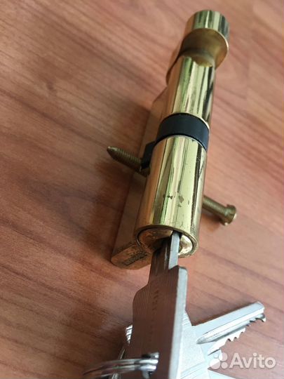 Цилиндр замка Archie