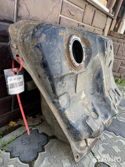 Продам бензобак