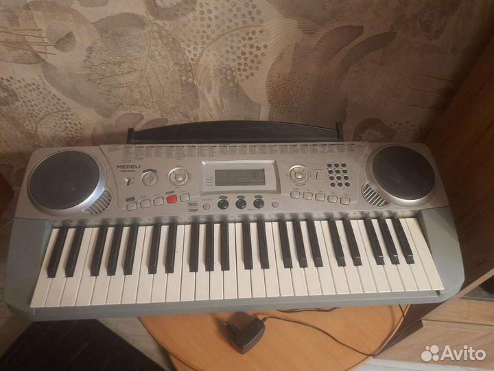 Синтезатор