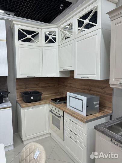 Комплект мебели для кухни