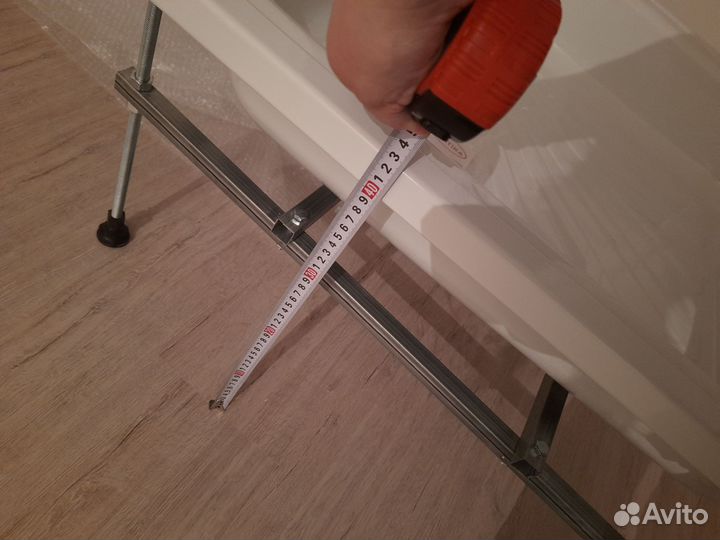 Душевой поддон 80х80