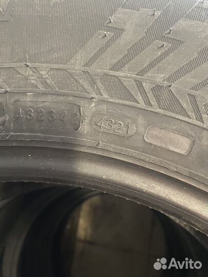 Nokian Tyres Hakkapeliitta 10p SUV 265/65 R18 114T