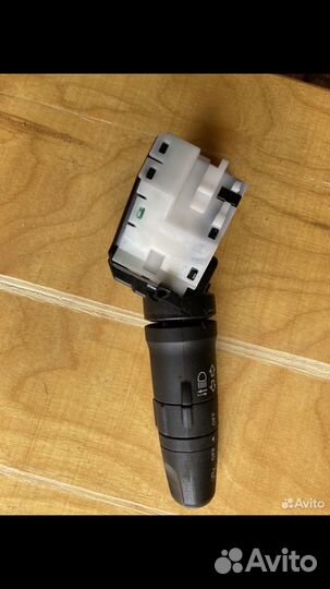 Подрулевой переключатель света Ниссан Х-Трейл Т31