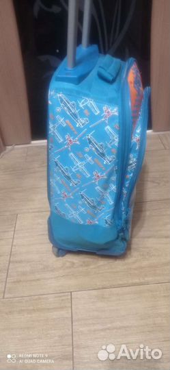 Туристический чемодан