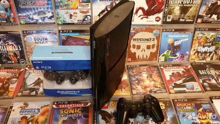 Sony Playstation 3 500гб+2геймпада+120игр HEN