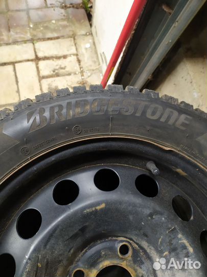 Bridgestone Ice Cruiser 7000S 205/55 R16 91T