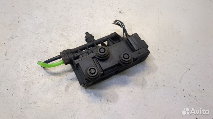 Блок клапанов Land Rover Discovery 3, 2005