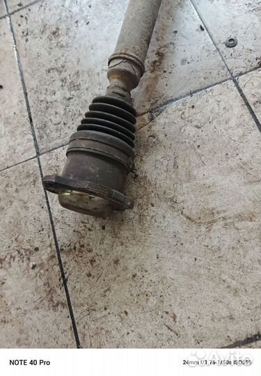 Привод колеса Фольксваген бора 2.0