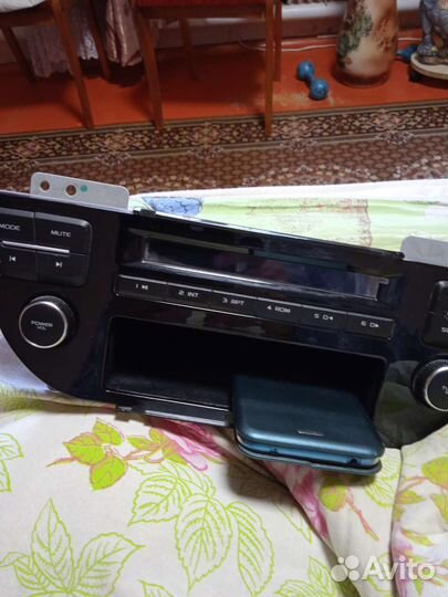 Магнитола Джили Атлас baze