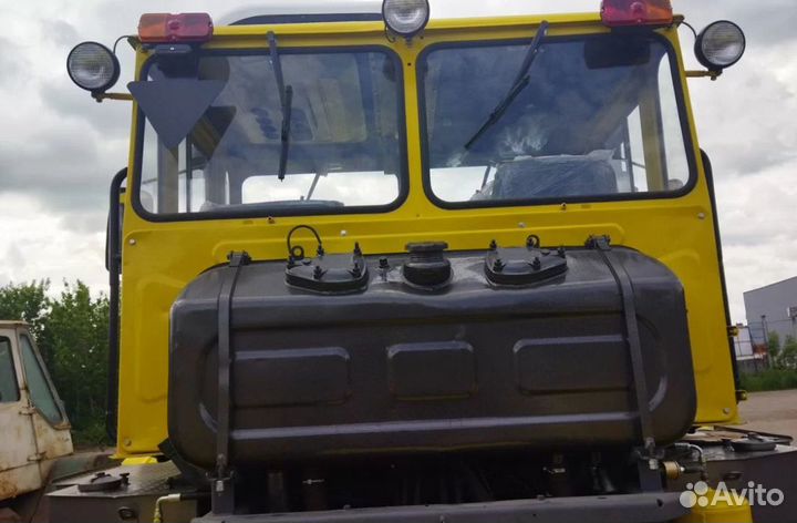 Трактор Кировец К-700, 2003