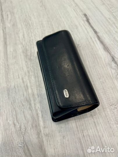 Футляр кожаный для сотового телефона