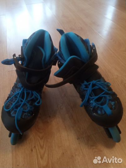 Роликовые коньки