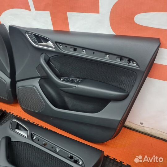Обшивка двери Audi Q3 8U 2013