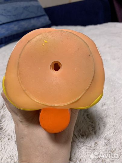 Игрушка пищалка СССР уборщица