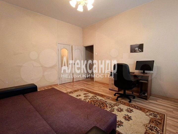 1-к. квартира, 53 м², 1/4 эт.