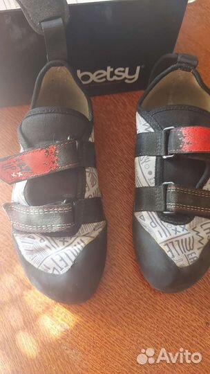 Скальные туфли детские