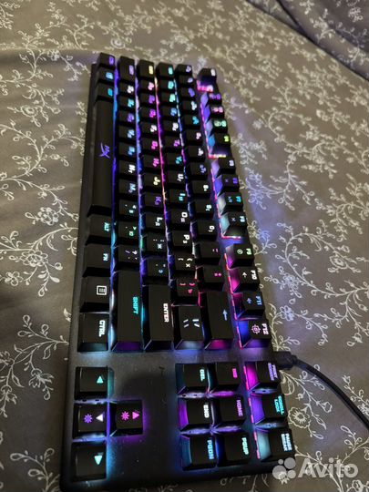 Игровая клавиатура hyperx
