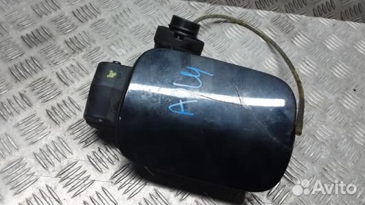 Лючок бака skoda superb 2 (AOL04IC01)