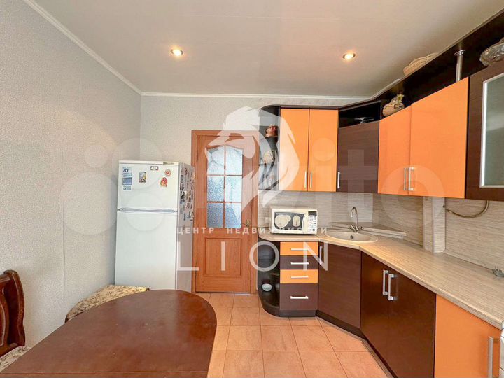 2-к. квартира, 46 м², 1/6 эт.