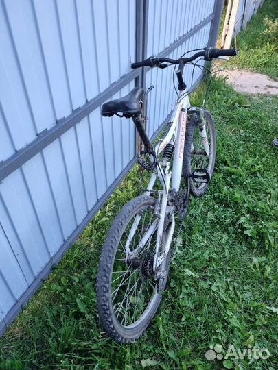 Велосипед Forward Cyclone 686