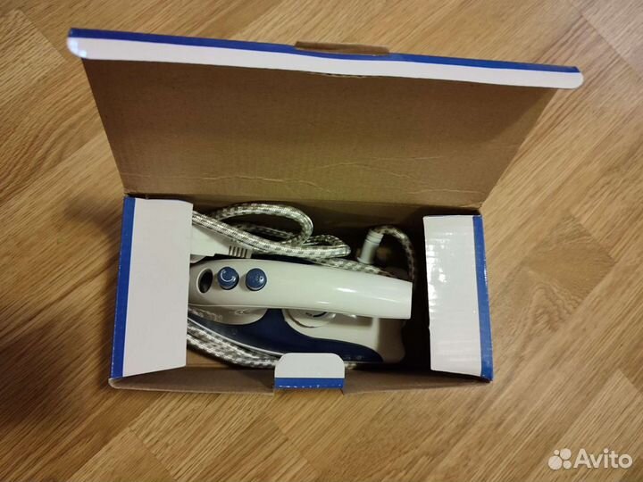 Дорожный утюг Scarlett SC-1135S