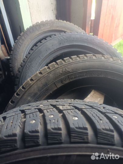 Maxxis ArcticTrekker NP3 205/55 R16