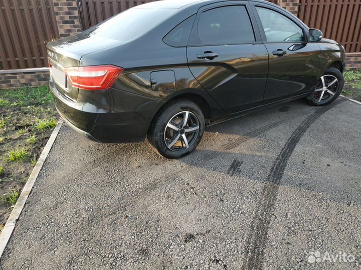 LADA Vesta 1.6 МТ, 2016, 75 800 км