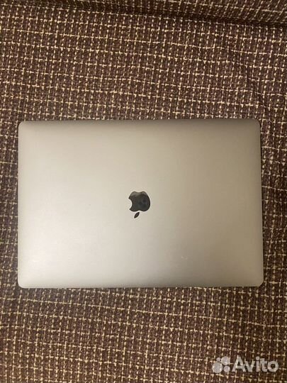 Apple MacBook Pro retina 15 2016 идеал