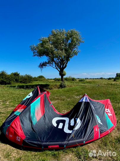 Кайт Eleveight RS V7 12m и бар Vary4+ S