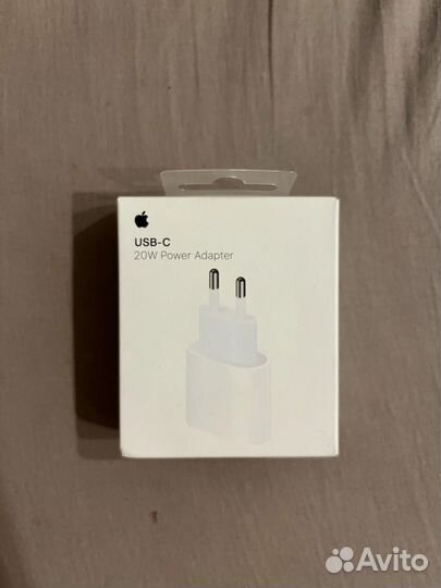 Зарядное устройство на iPhone 20w