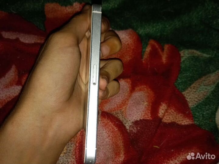 Телефон iPhone 5s рабочий