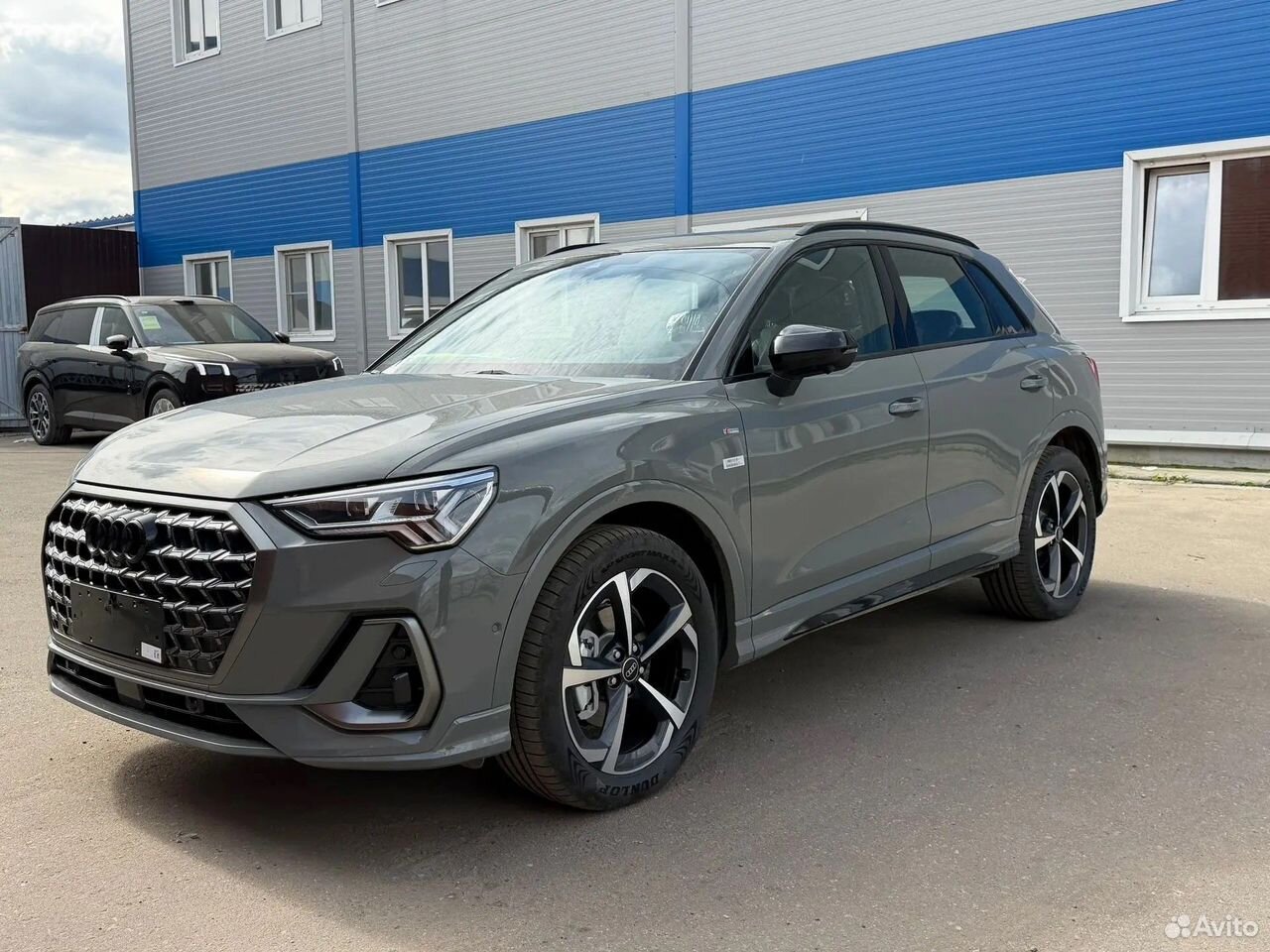 Audi Q3 2.0 AMT, 2026