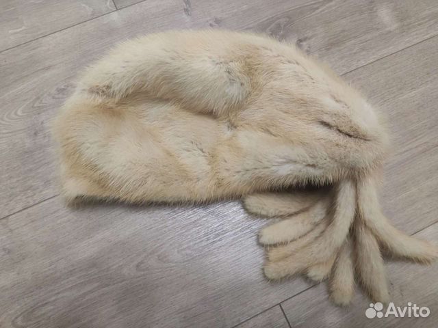 Шапка меховая из светлой норки