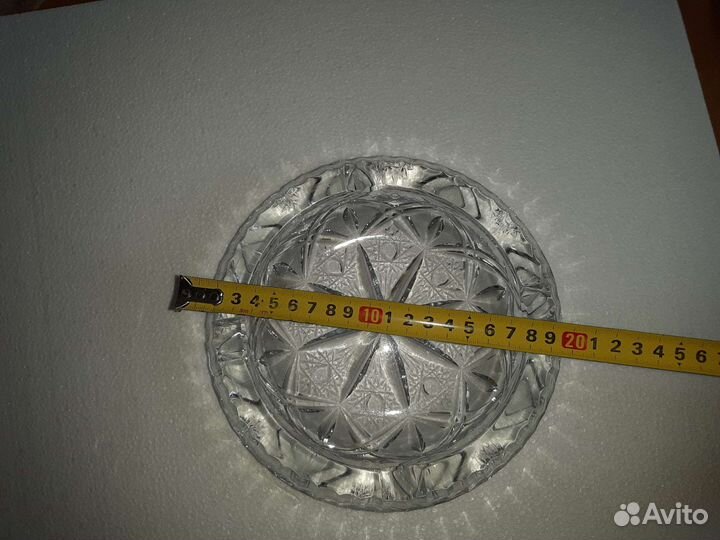 Продам хрустальную пепельницу