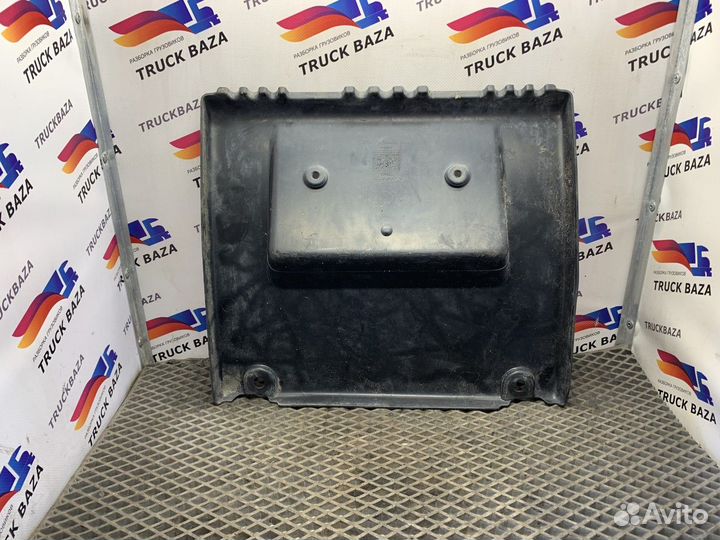 Накладка заднего крыла