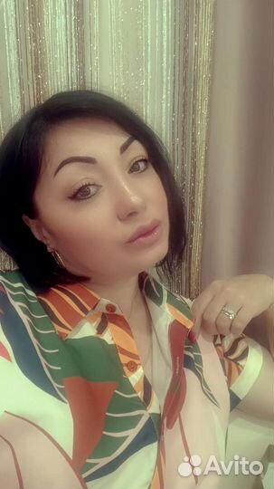 Администратор,горничная,оператор,хостес