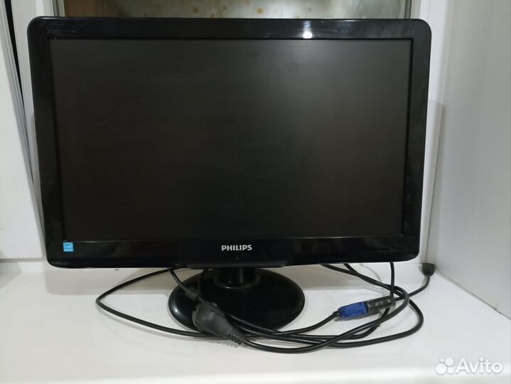 Монитор Philips