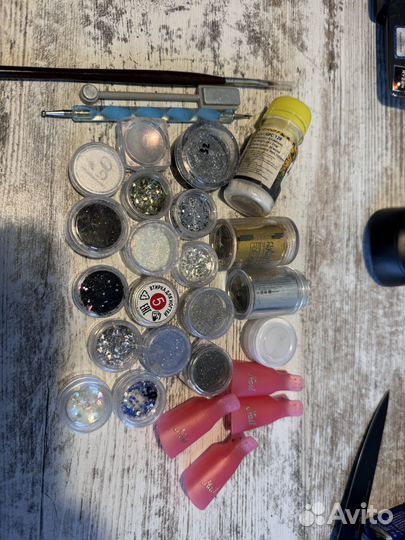 Для маникюра, лампа, аппарат, гель лаки,втирки