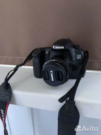 Зеркальный фотоаппарат canon 60d (body)