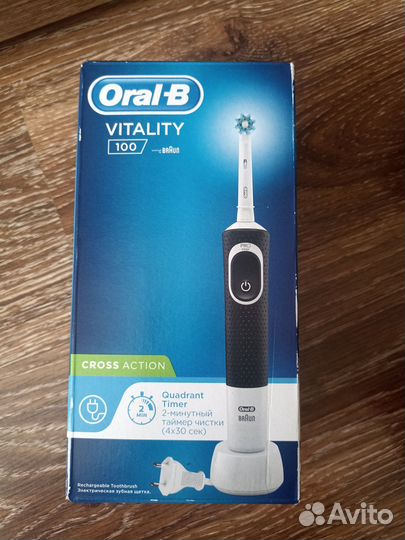 Электрическая зубная щетка Braun Oral-B Vitality