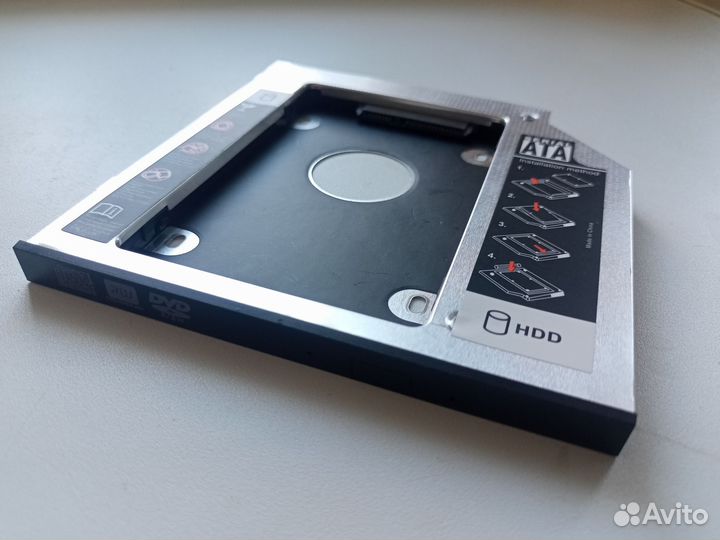 Адаптер для дополнительного накопителя в ноутбук