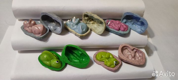 Динозaвры в кaмняx