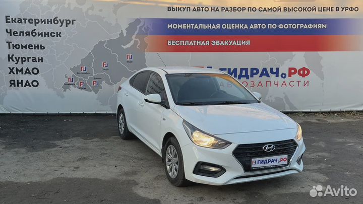 Наполнитель переднего бампера Hyundai Solaris 86520-H5000