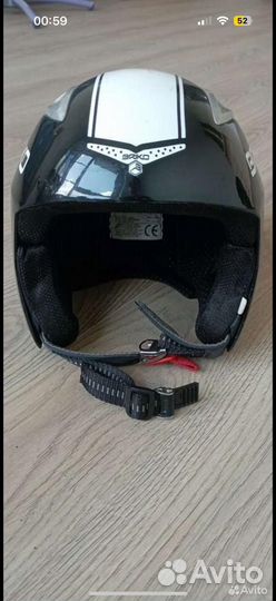 Шлем горнолыжный